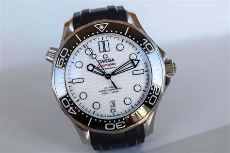 omega seamaster 300m white reviews.